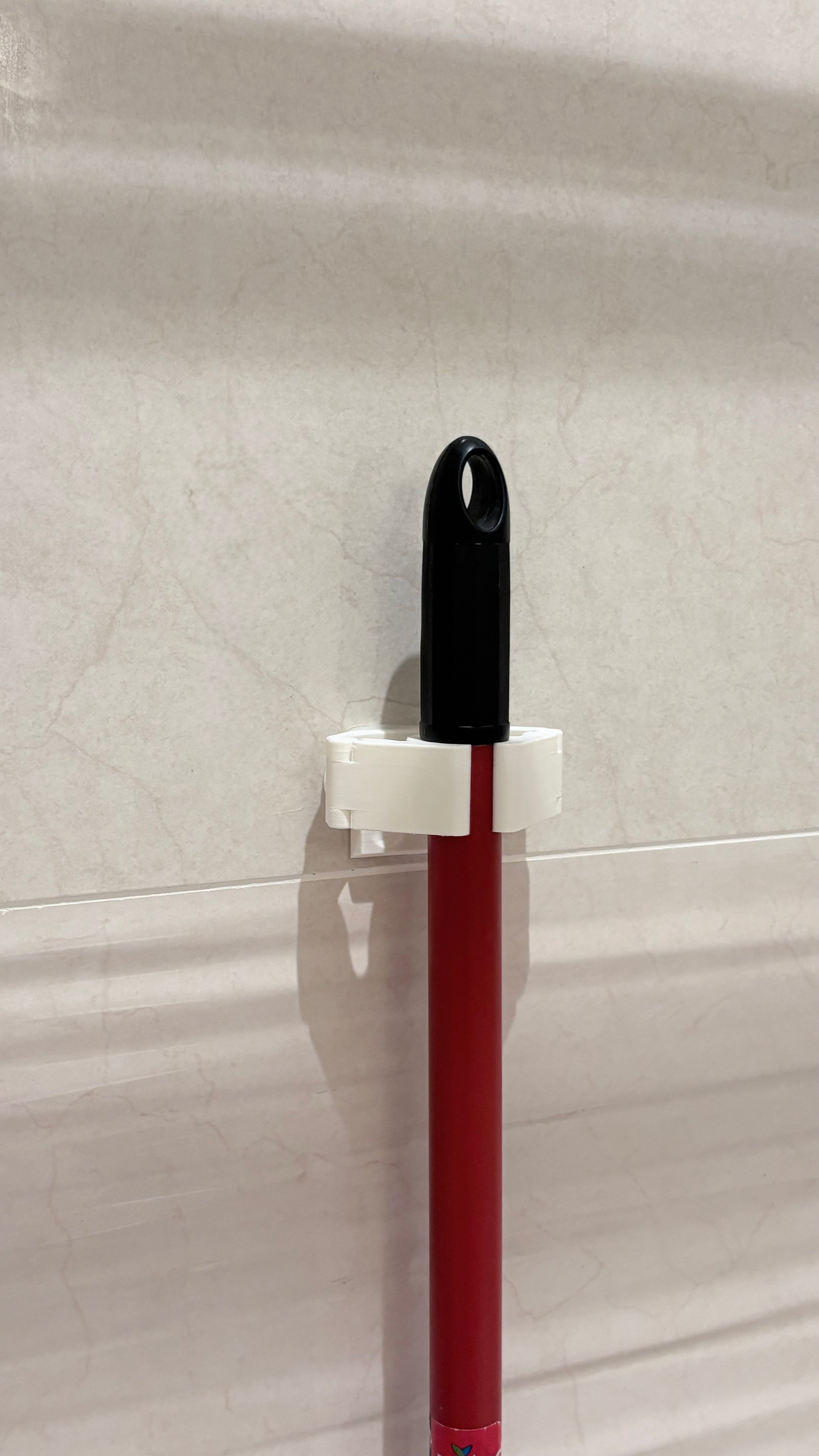Broom / Mop holder