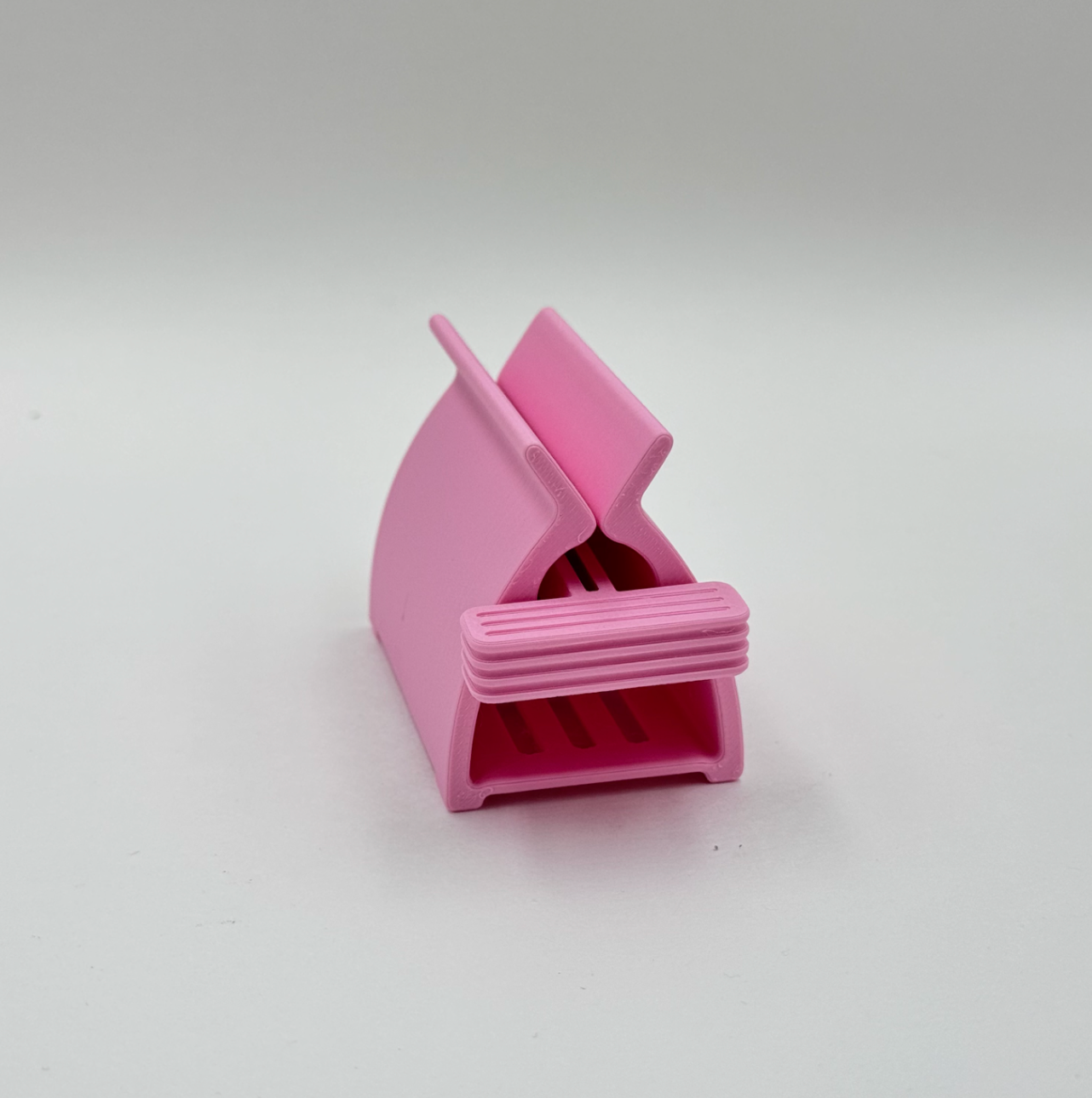 Toothpaste squeezer and stand - Customisable