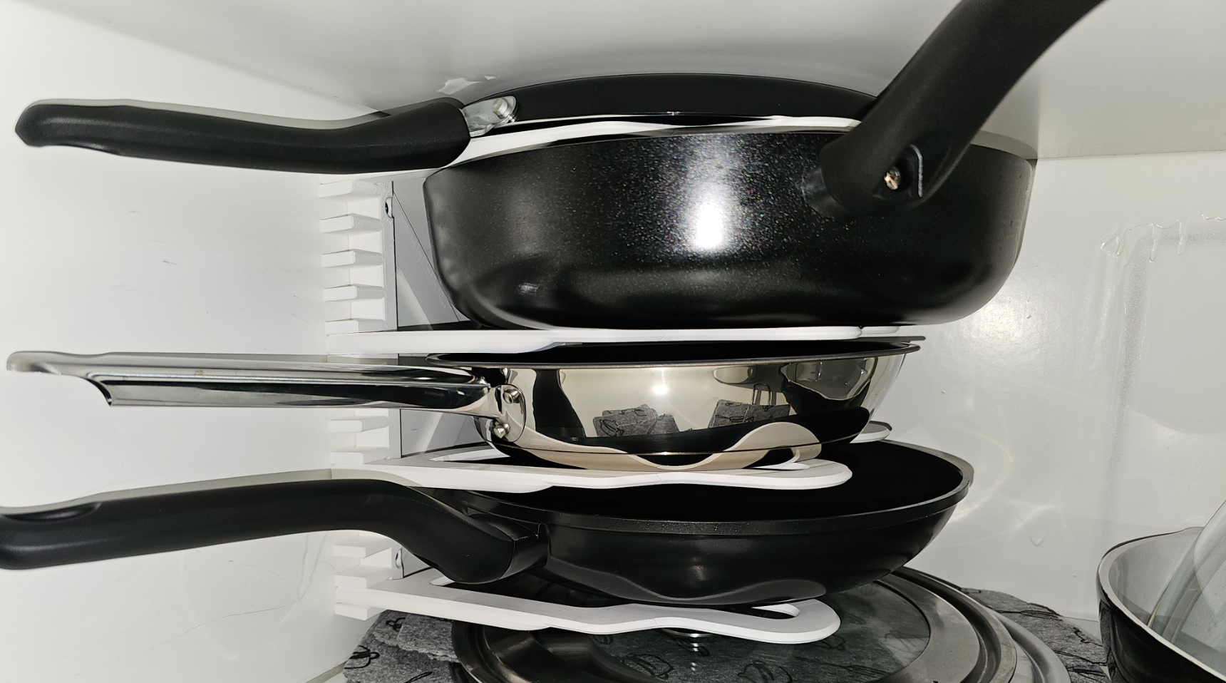 Frying Pan Rack 26x26cm - Customizable